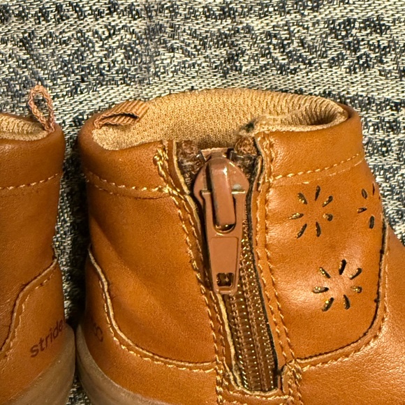 Stride Rite Irina Boots - Picture 6 of 8